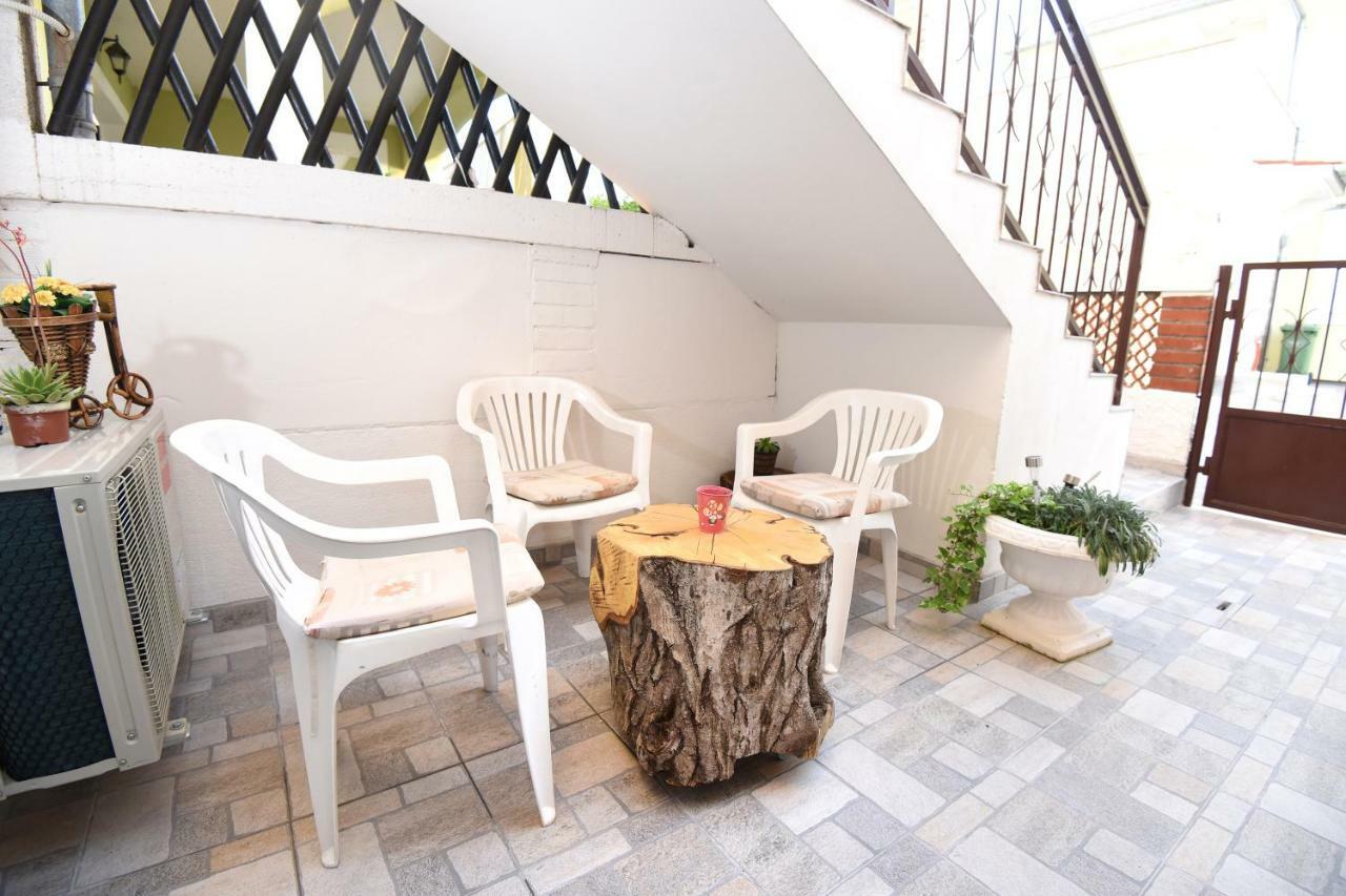 Apartment Karla Zadar Exterior foto